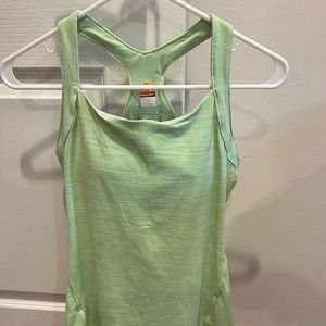 Woman active wear top